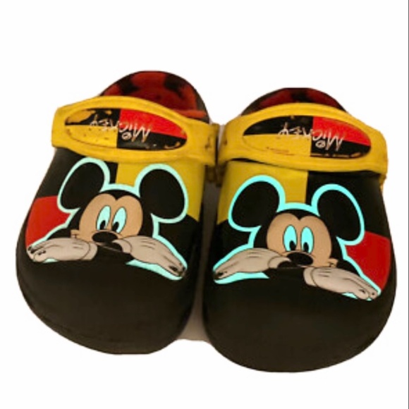 Crocs Disney Kids Micky Mouse Glow In The Dark Fur Lined Clogs - Picture 1 of 8